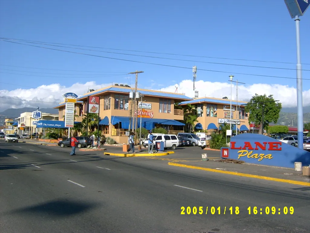 小事记 / Tropical Plaza，SV300813.JPG