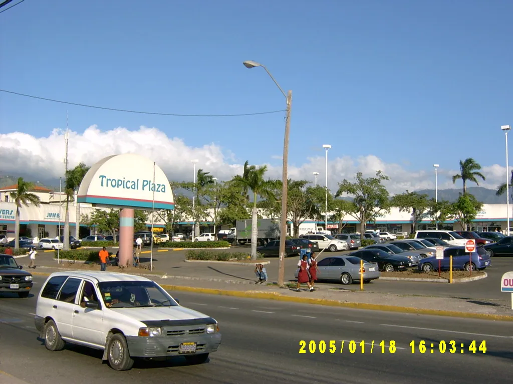 小事记 / Tropical Plaza，SV300800.JPG