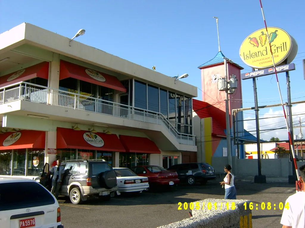 小事记 / Tropical Plaza，SV300811.JPG