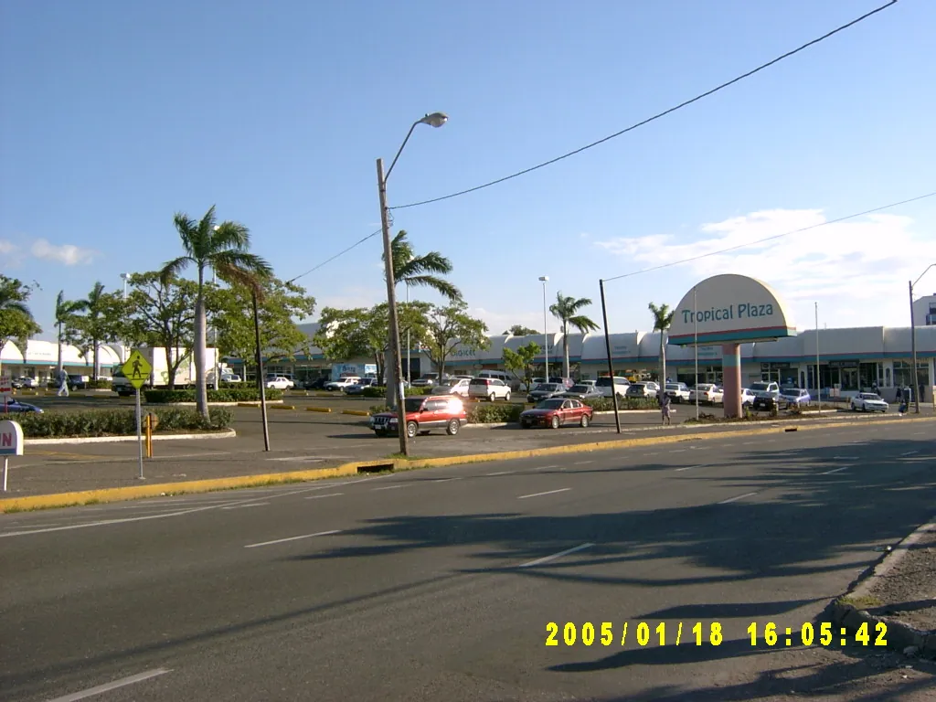 小事记 / Tropical Plaza，SV300806.JPG