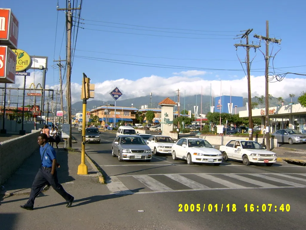 小事记 / Tropical Plaza，SV300810.JPG